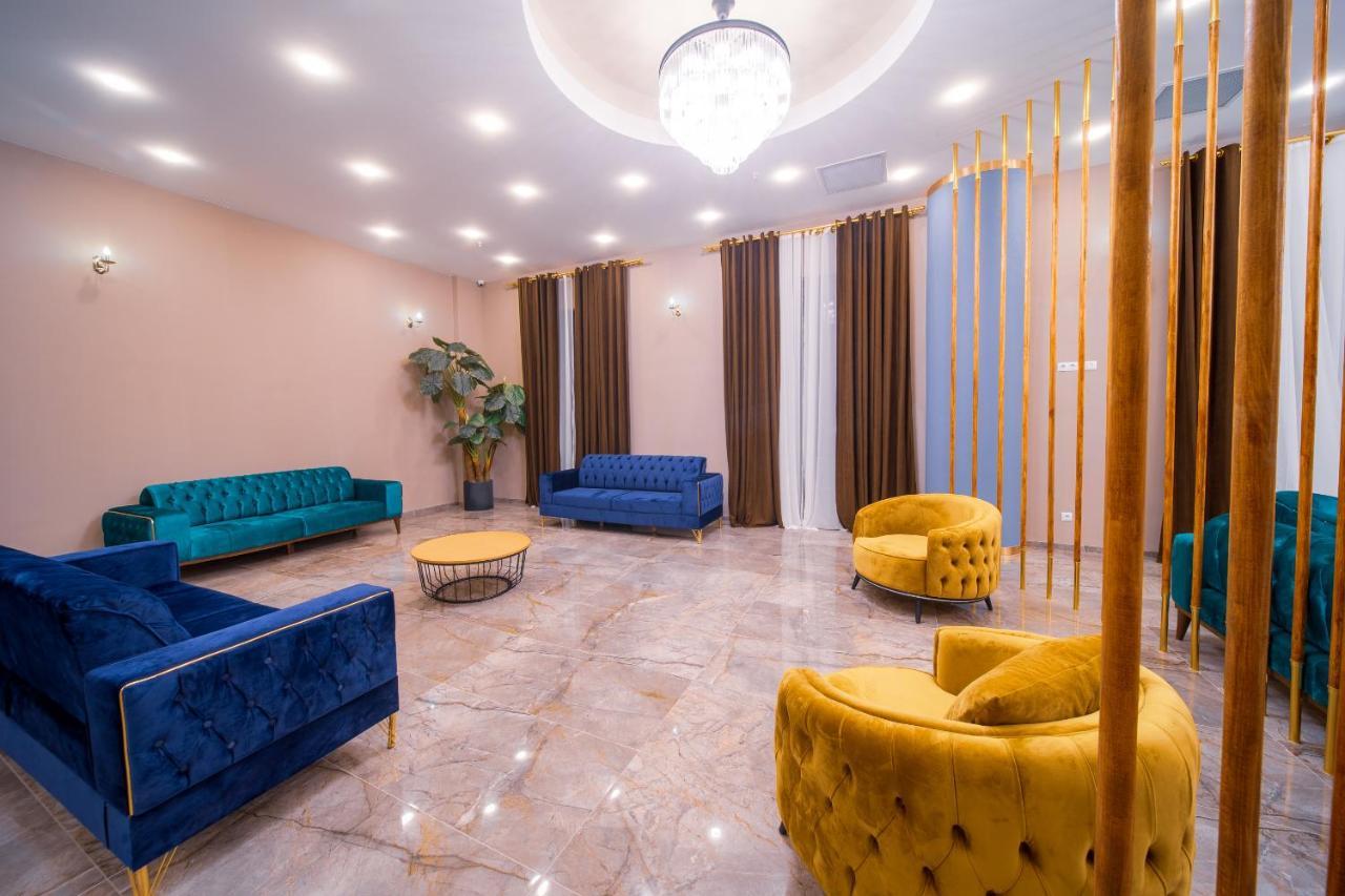 Hotel Residence Plaza Tbilisi Bagian luar foto
