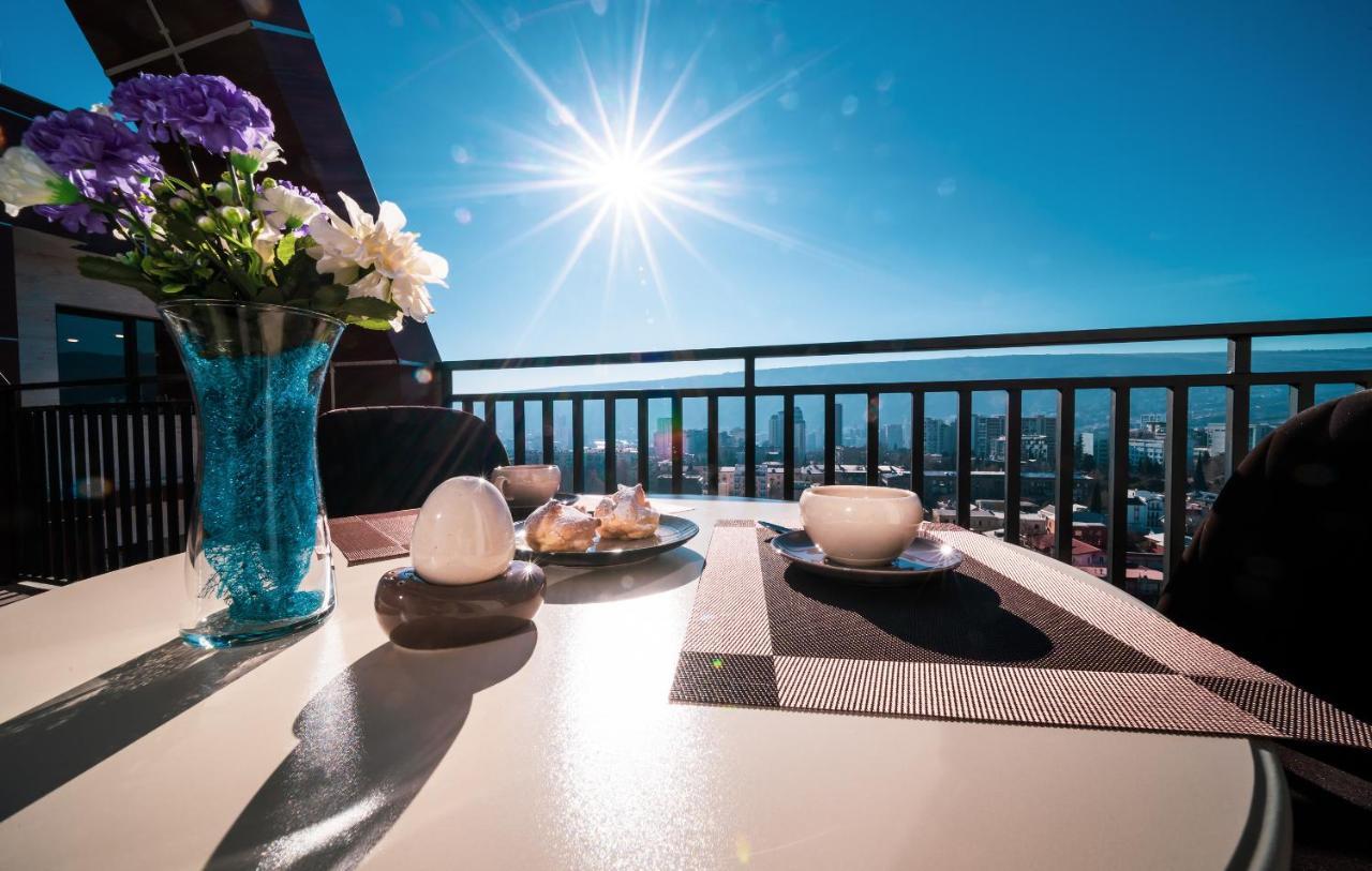 Hotel Residence Plaza Tbilisi Bagian luar foto
