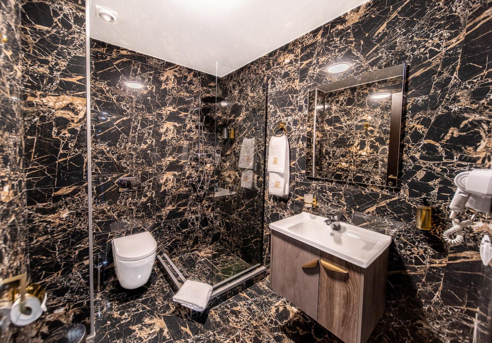 Hotel Residence Plaza Tbilisi Ruang foto